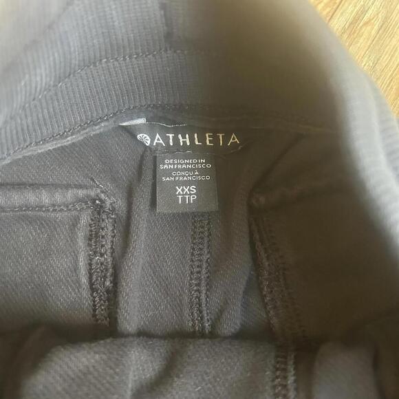 Athleta Farallon Midi Shorts Women's Size XXSmall Navy Drawstring Pockets Active - Picture 2 of 6